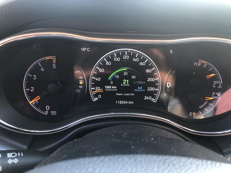 Jeep Grand Cherokee • 2015 • 118,000 km 4