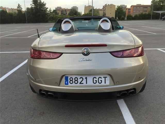 Alfa Romeo Spider • 2008 • 118,000 km 4