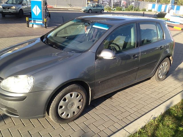Volkswagen Golf • 2004 • 126,000 km 1