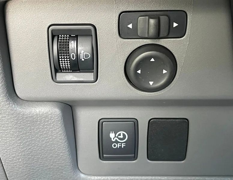 Nissan e-NV200 • 2018 • 88,000 km 13
