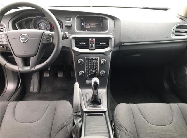 Volvo V40 • 2017 • 118,000 km 8