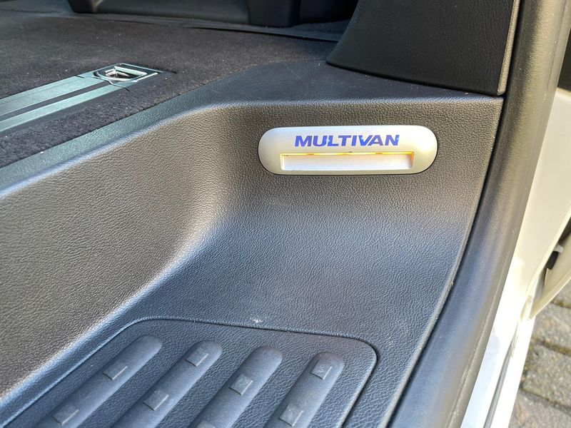 Volkswagen Multivan • 2016 • 112,000 km 2