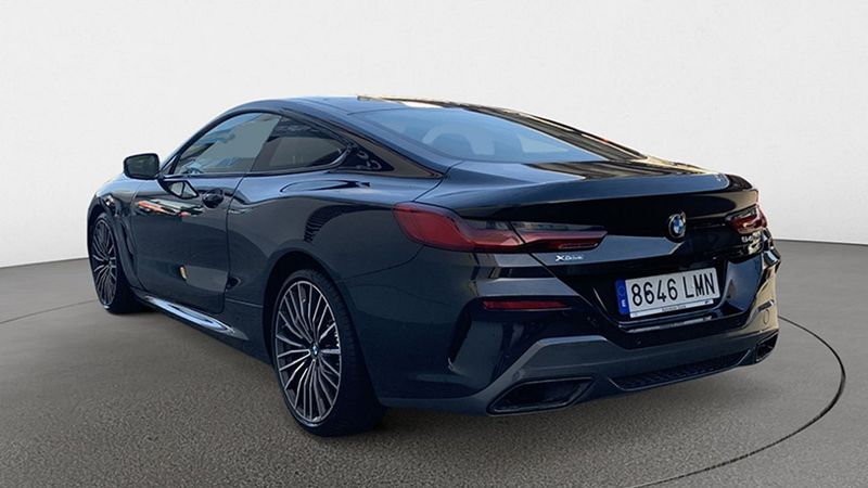 BMW 8 Series • 2021 • 19,676 km 4