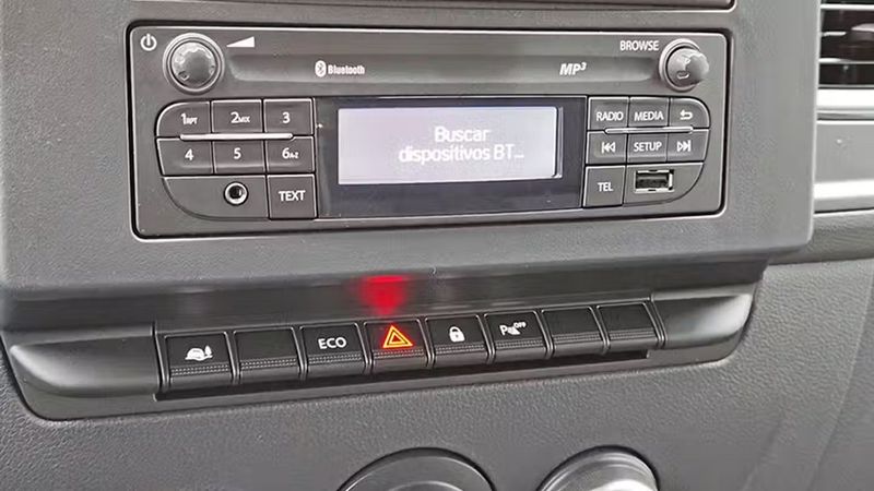 Renault Master • 2024 • 20,858 km 7