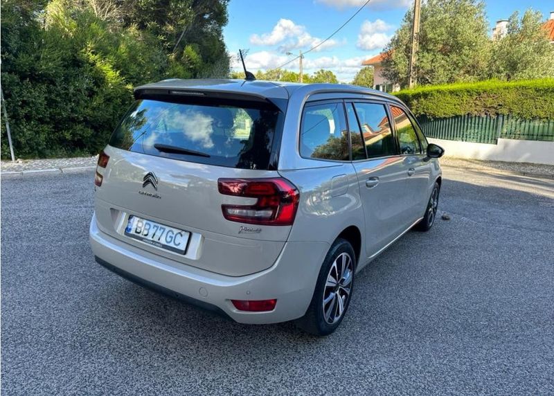 Citroën C4 • 2013 • 190,000 km 3