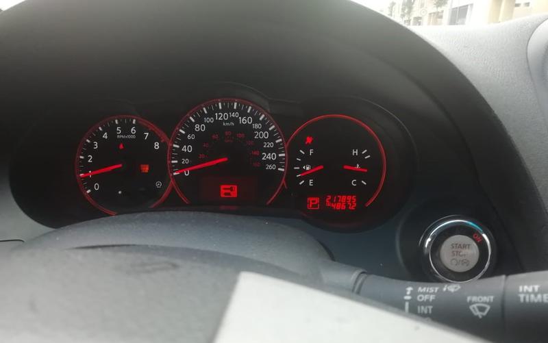 Nissan Altima • 2007 • 217,000 km 3