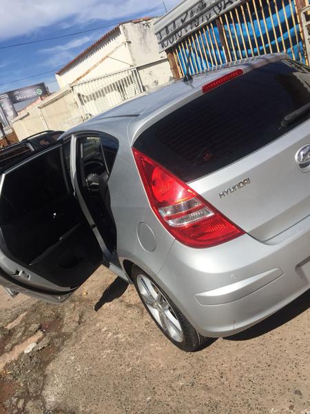 Hyundai i30 • 2010 • 110,000 km 1