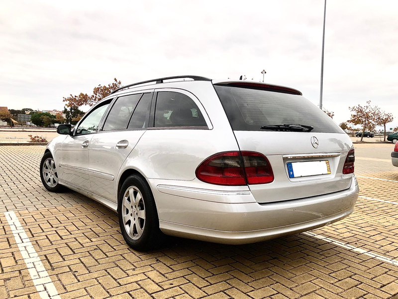 Mercedes-Benz E • 2007 • 330,000 km 4