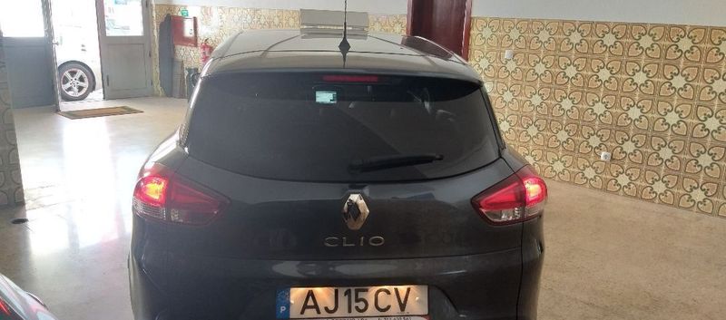 Renault Clio • 2018 • 99,000 km 1