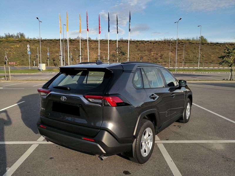Toyota RAV4 • 2019 • 135,000 km 16