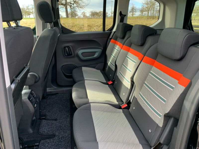 Citroën Berlingo • 2019 • 84,700 km 9