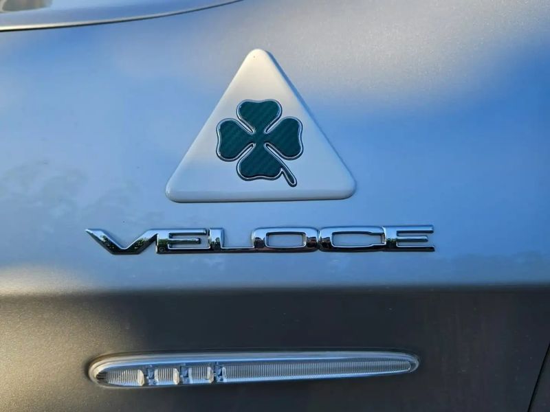 Alfa Romeo Giulietta • 2019 • 50,000 km 5