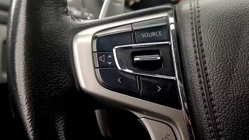 Mitsubishi L200 • 2020 • 121,530 km 26