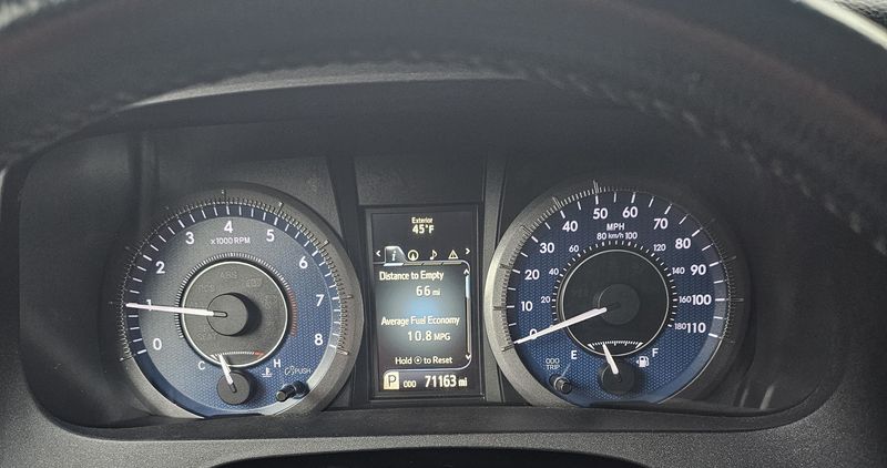 Toyota Sienna • 2015 • 71,123 mi 5