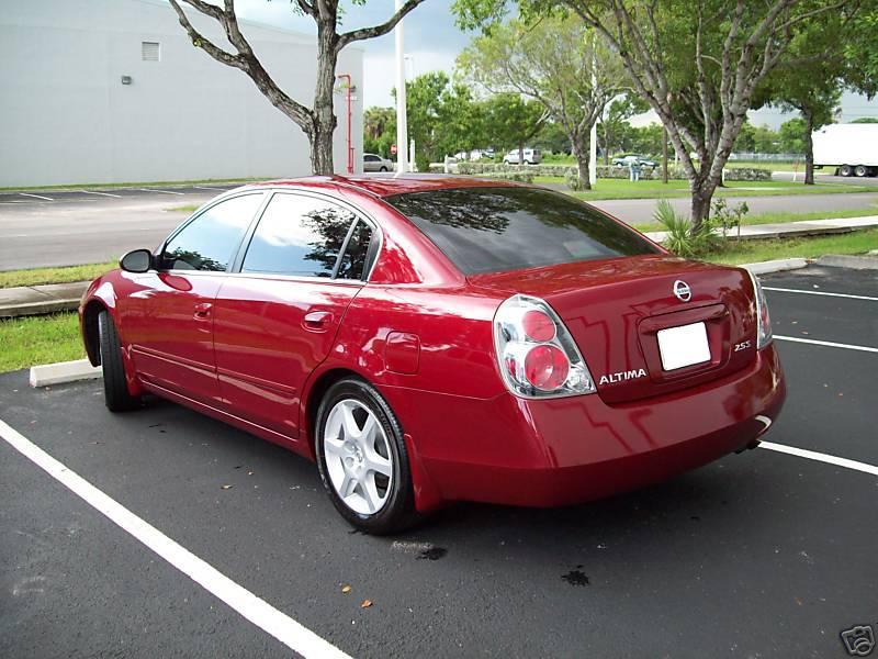 Nissan Altima • 2006 • 69,500 km 4