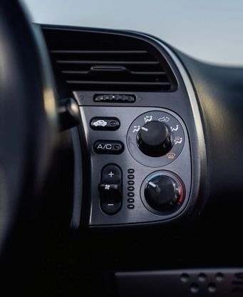 Honda S2000 • 2000 • 149,000 km 19