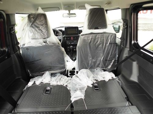 Suzuki Jimny • 2020 • 2 km 2