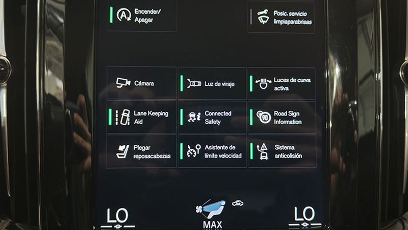 Volvo XC60 • 2020 • 49,138 km 32