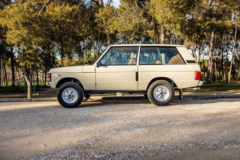 Land Rover Range Rover • 1980 • 61,000 km 2