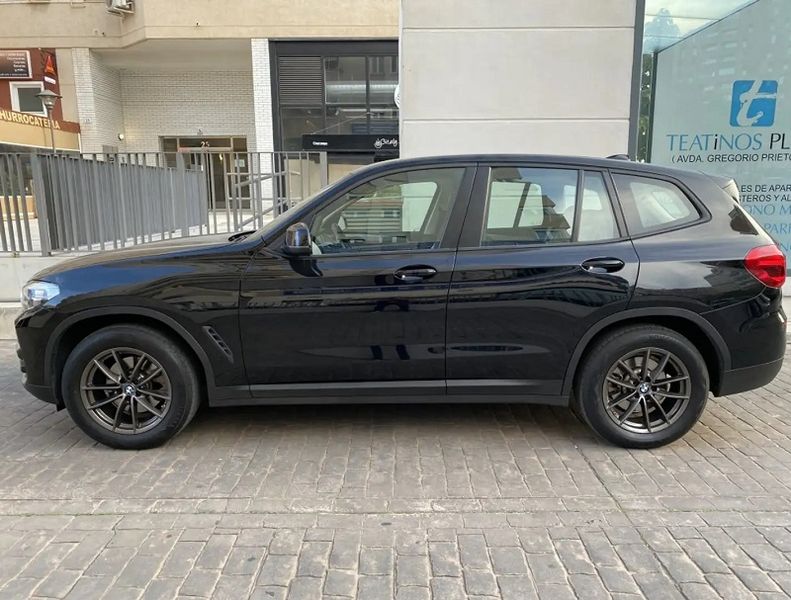 BMW X3 • 2018 • 45,900 km 6