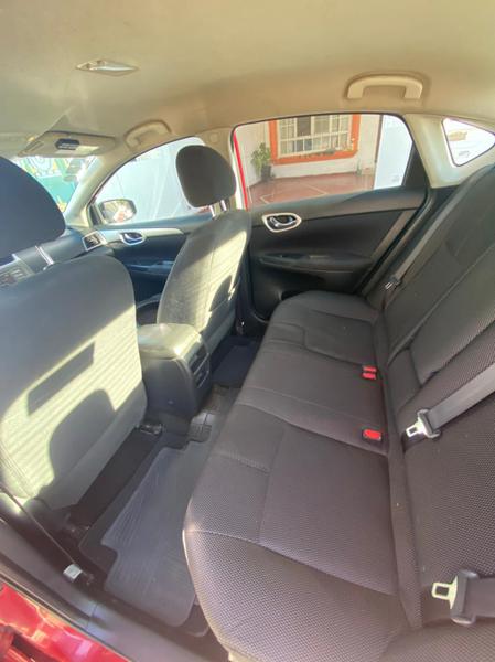 Nissan Sentra • 2015 • 155,000 km 5