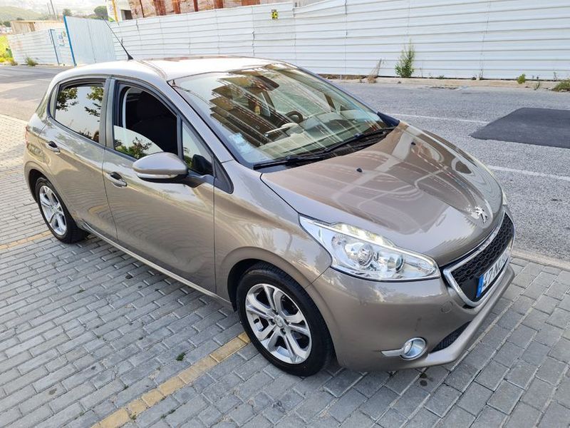 Peugeot 207 • 2013 • 131,000 km 1