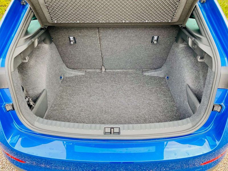 Škoda Favorit • 2019 • 57,000 km 4