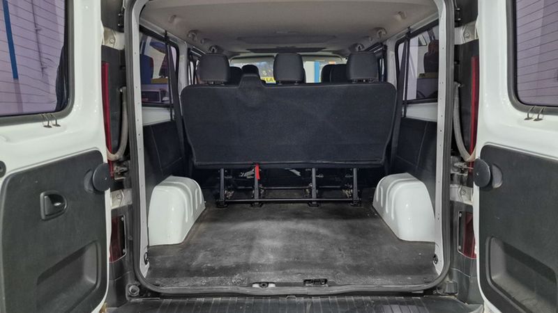 Nissan NV400 • 2020 • 65,000 km 7