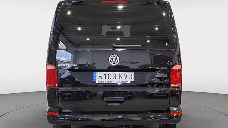 Volkswagen Multivan • 2019 • 121,103 km 5