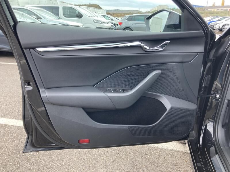 Škoda Octavia • 2024 • 19,152 km 13