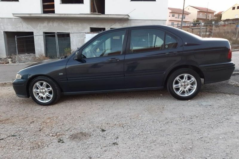 Rover 416 • 1999 • 313,000 km 1