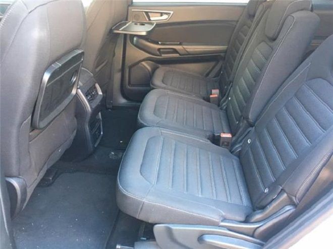 Ford Galaxy • 2017 • 118,000 km 8