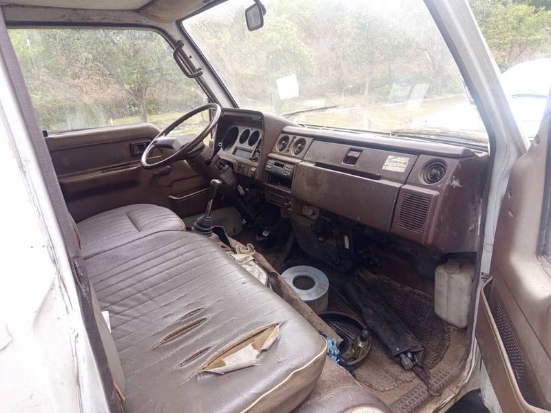 Toyota Dyna • 1999 • 189,000 km 5