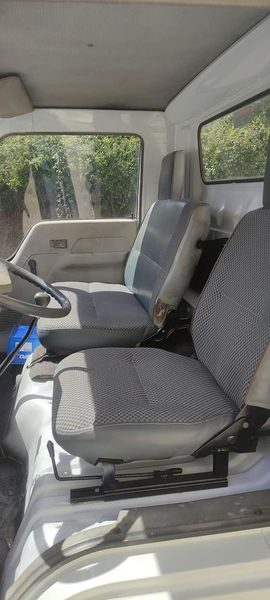 Mitsubishi Fuso canter • 1989 • 187,000 km 6