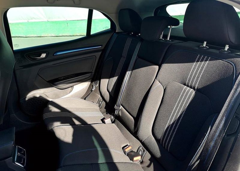 Renault Mégane • 2016 • 169,999 km 3