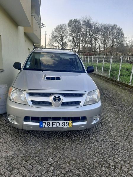 Toyota Hilux • 2008 • 156,000 km 1