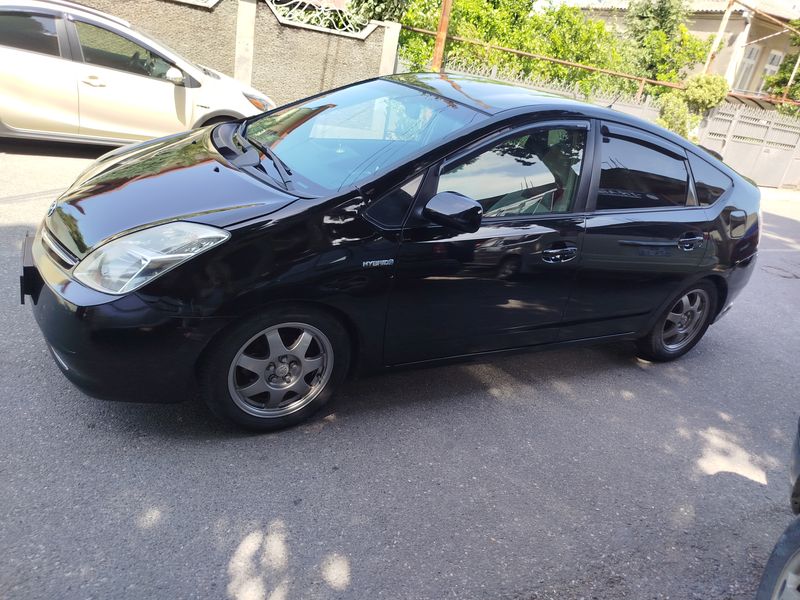 Toyota Prius • 2006 • 290,000 km 15
