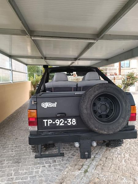 Nissan Patrol • 1992 • 275,000 km 2