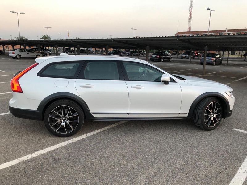 Volvo V90 Cross Country • 2017 • 150,000 km 7