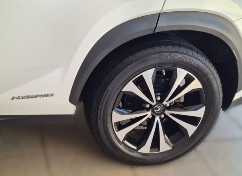 Lexus NX • 2019 • 32,000 km 7