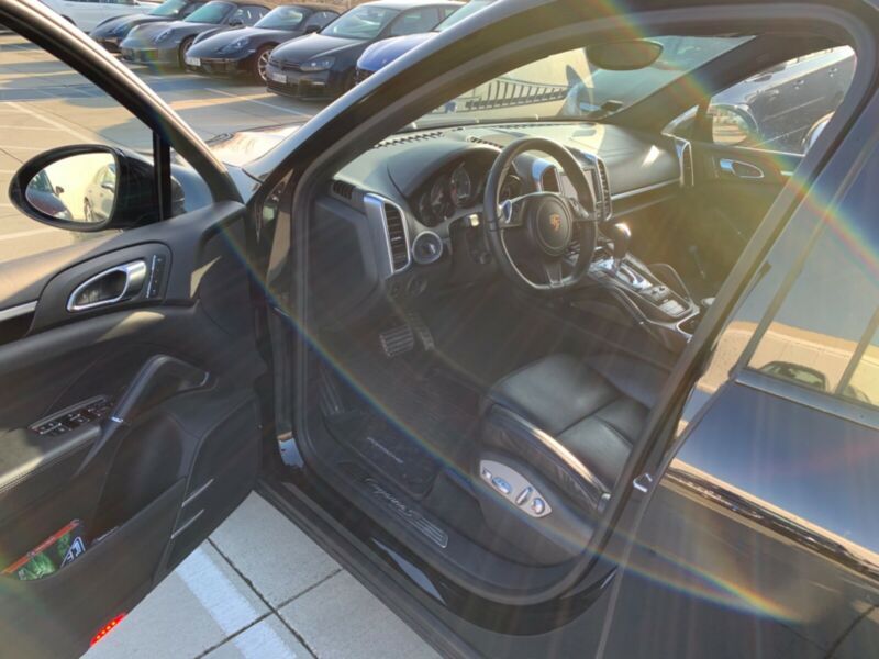 Porsche Cayenne • 2013 • 195,000 km 4