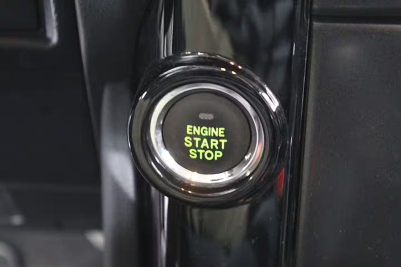 Toyota Land Cruiser • 2017 • 74,991 km 14