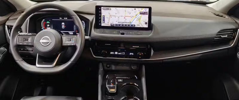 Nissan X-Trail • 2023 • 3,336 km 7