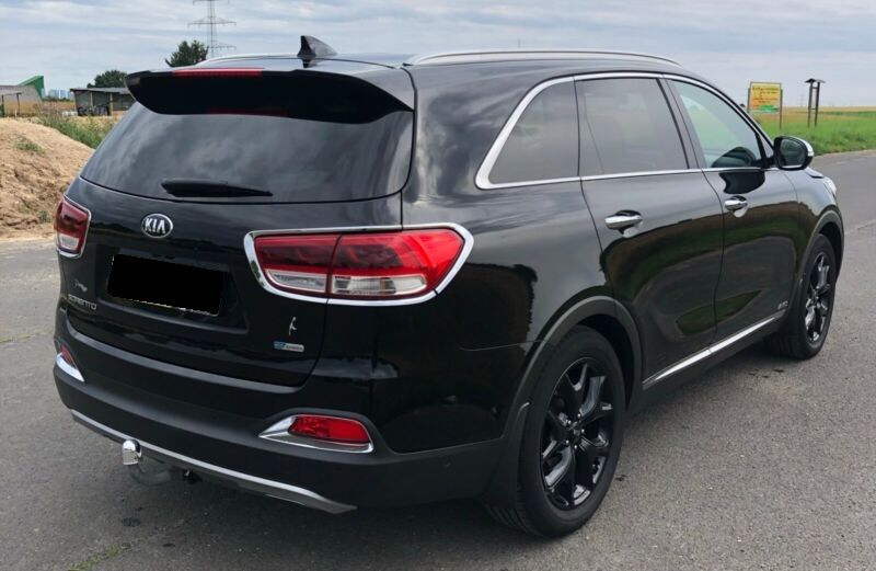 Kia Sorento • 2015 • 131,000 km 4