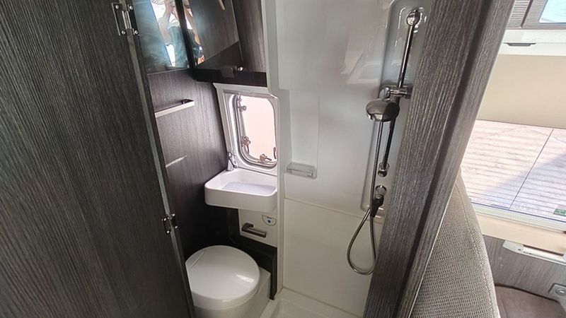 Fiat Ducato • 2020 • 59,706 km 5