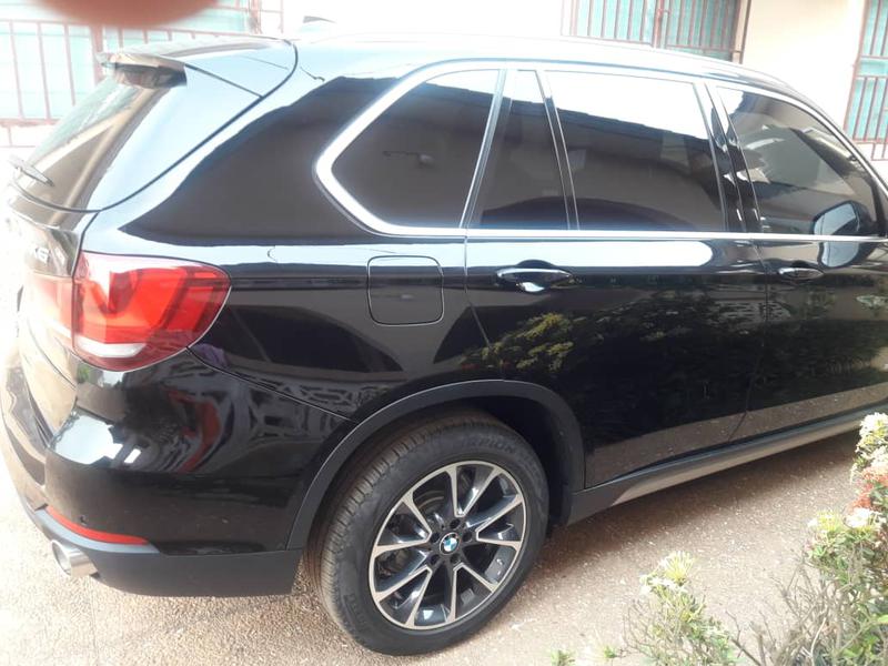 BMW X5 • 2018 • 11,000 km 2