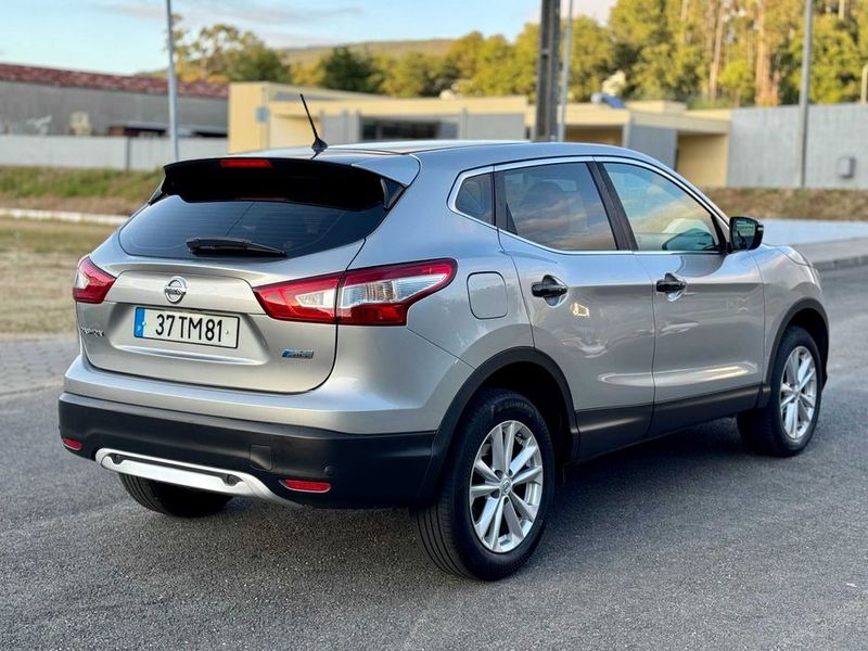 Nissan Qashqai • 2014 • 220,000 km 2