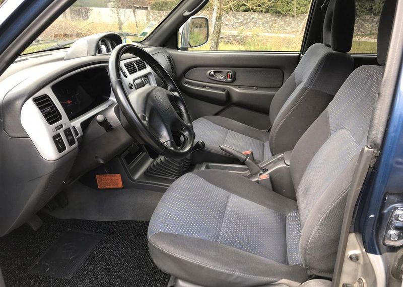 Mitsubishi L200 Pick up • 2003 • 200,000 km 4