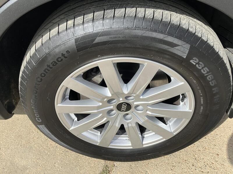 Audi Q7 • 2024 • 12,743 km 23