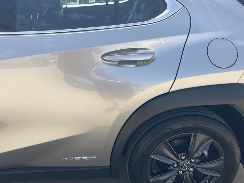 Lexus UX • 2022 • 29,232 km 18